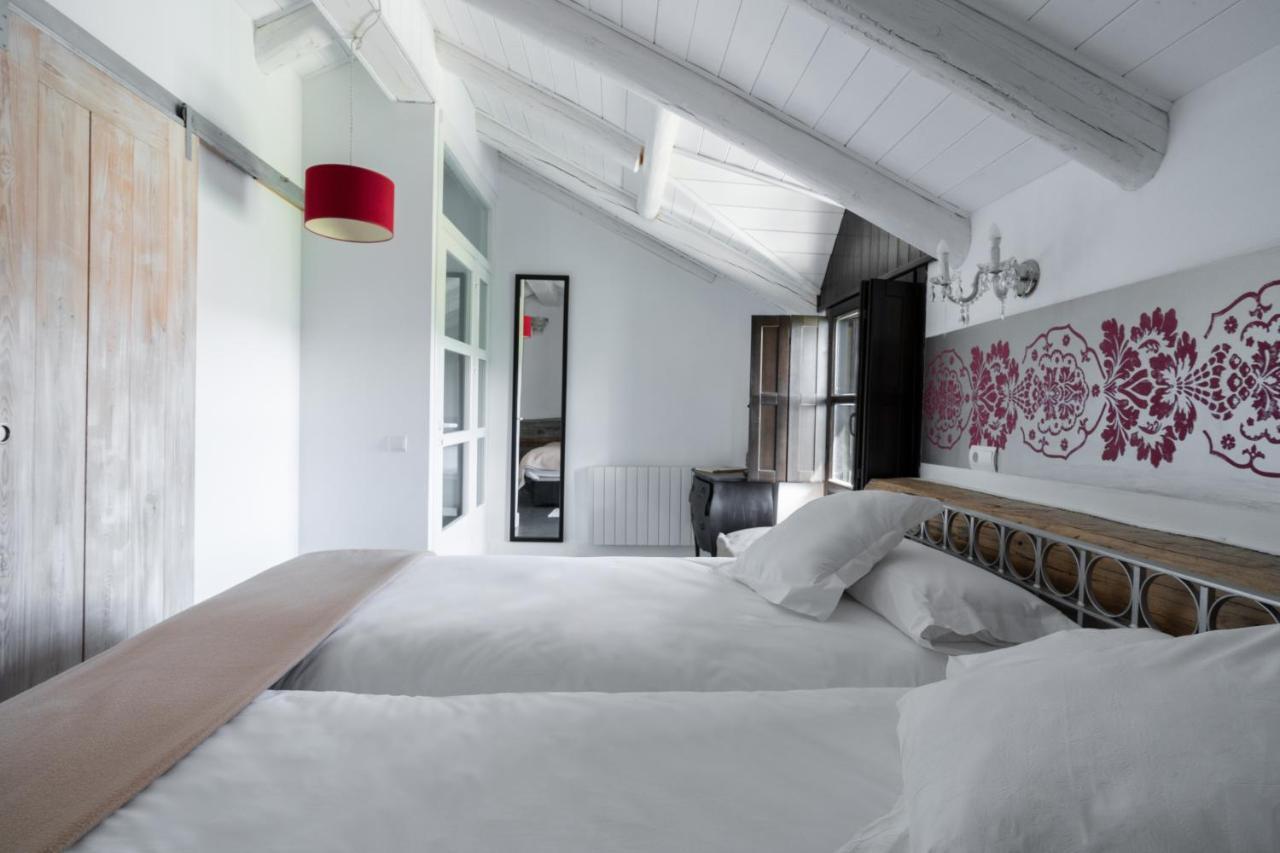 Casas Pirineos Lägenhet Sabiñánigo Exteriör bild