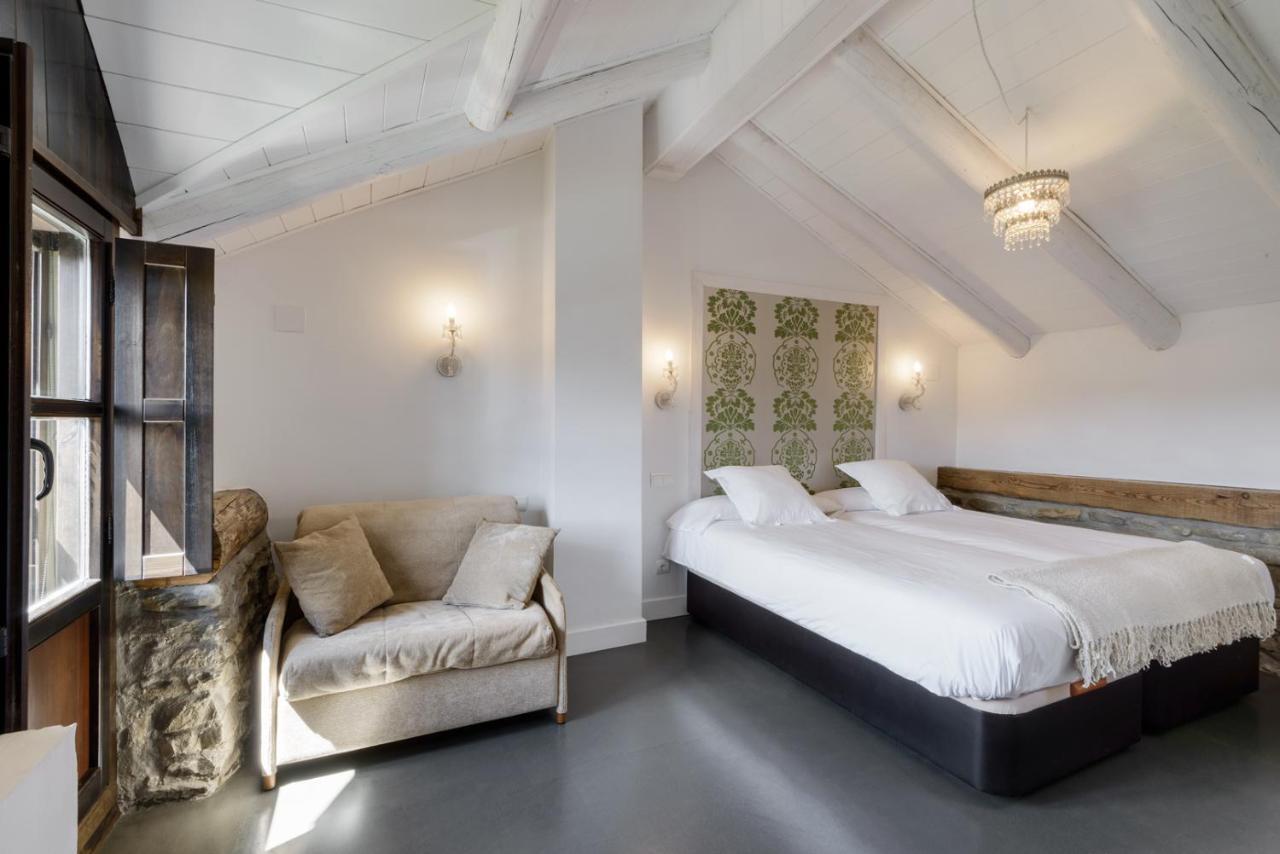 Casas Pirineos Lägenhet Sabiñánigo Exteriör bild